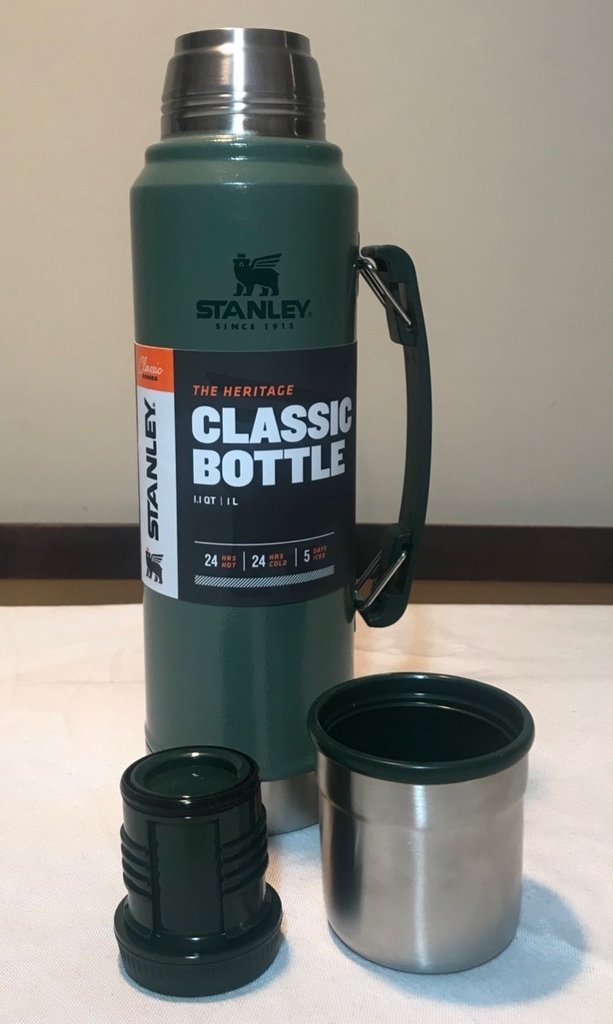  Stanley Termo clásico legendario de 1 litro, mantiene el calor  o el frío durante 24 horas, termo sin BPA, termo de acero inoxidable a  prueba de fugas, frasco para bebidas calientes