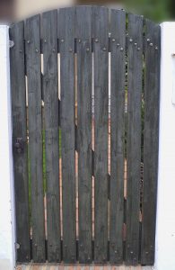 Catálogo de puertas de madera para jardin para comprar online