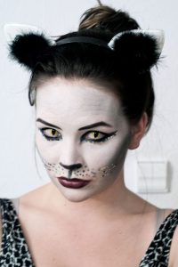 base de maquillaje Halloween blanco que puedes comprar online – Los mejores