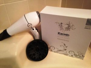 Ya puedes comprar en Internet los secadores de pelo karmin